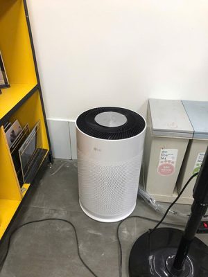 Máy lọc không khí LG Puricare Hit AS60GHWG0